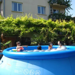 Отель Georgiev Guest House Болгария, Равда - отзывы, цены и фото номеров - забронировать отель Georgiev Guest House онлайн бассейн фото 2