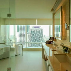 Eastin Grand Hotel Sathorn 4* Номер Делюкс с различными типами кроватей фото 4