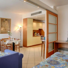 Апартаменты MYA - My Apartment for You комната для гостей фото 2