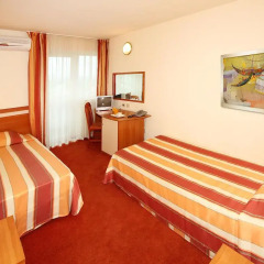 Отель Interhotel Cherno More 4* Номер категории Эконом с 2 отдельными кроватями