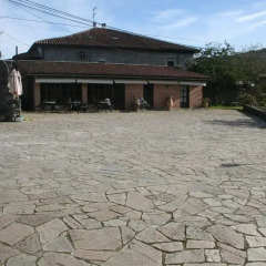Hotel La Torre парковка
