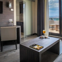 Sercotel Gran Hotel Luna de Granada 4* Номер Делюкс с различными типами кроватей фото 4