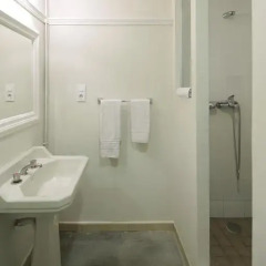 Отель Hostal Martinval Апартаменты с различными типами кроватей фото 10