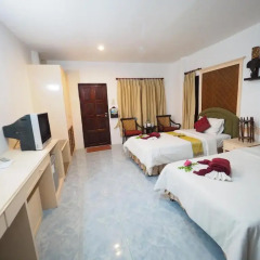 Отель Lanta Palace Resort And Beach Club 3* Бунгало фото 2