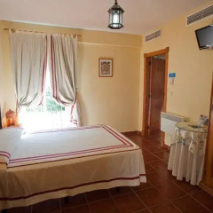 Отель Hostal San Juan Стандартный номер с различными типами кроватей фото 9