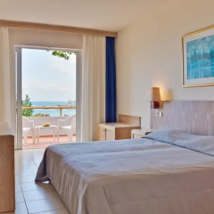 Отель Bali Paradise Hotel Греция, Милопотамос - отзывы, цены и фото номеров - забронировать отель Bali Paradise Hotel онлайн комната для гостей фото 5