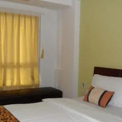 Апартаменты The Nara-ram 3 Suite Boutique Service Apartment Бангкок комната для гостей фото 4