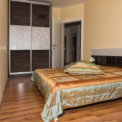 Апартаменты Europe Apartments Поморие комната для гостей фото 4