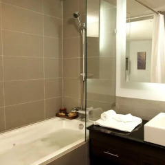 Отель Sukhumvit Suites Номер Делюкс фото 2