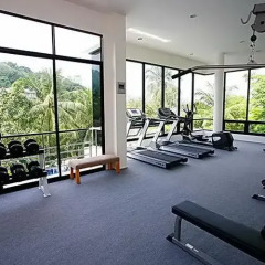 Отель Karon Hill Residence фитнесс-зал