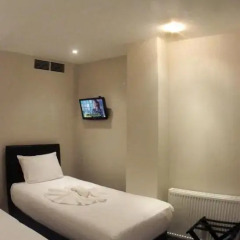 Russell Court Hotel 4* Стандартный номер с различными типами кроватей фото 8