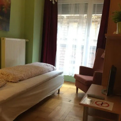 Апартаменты Artoral Rooms and Apartment Budapest комната для гостей фото 3