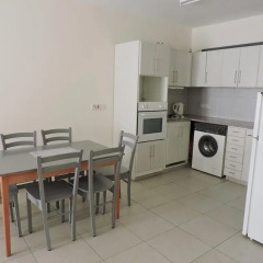 Отель Zambas Court в номере