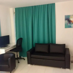 iQ130 Hotel Цюрих комната для гостей