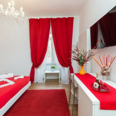 Отель Rione Monti Suites Стандартный номер с двуспальной кроватью фото 4