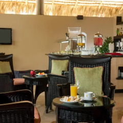 Отель Bavaro Princess All Suites Resort Spa & Casino All Inclusive гостиничный бар