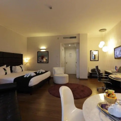 Отель Holiday Inn Genoa City 4* Стандартный номер с разными типами кроватей