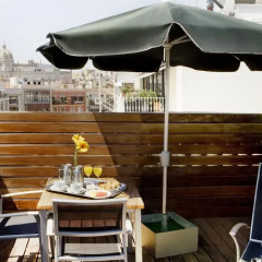 H10 Catalunya Plaza Boutique Hotel 3* Номер Делюкс фото 4