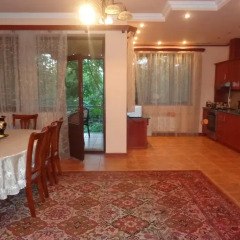 Отель Guest House at Keri street питание