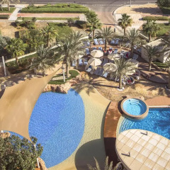 Отель Yas Island Rotana бассейн фото 3