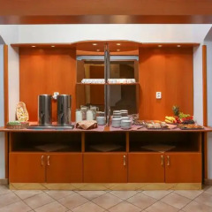 Отель City Club Прага в номере фото 2