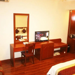 Central Hotel 3* Номер Делюкс с различными типами кроватей фото 3