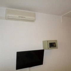 Апартаменты Mary-Ann Non-Stop Apartments сейф в номере
