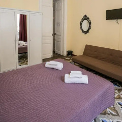 Отель Hostal Balmes Centro Стандартный номер с двуспальной кроватью (общая ванная комната) фото 7