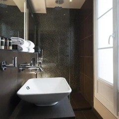 Отель Best Western Quartier Latin Pantheon 3* Улучшенный номер с различными типами кроватей