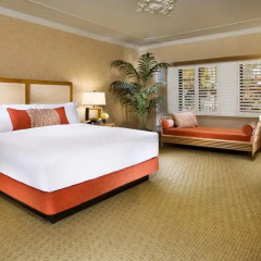 Tropicana Las Vegas - a DoubleTree by Hilton Hotel 4* Стандартный номер с различными типами кроватей фото 5