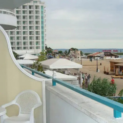 Апартаменты Berlin Golden Beach Studio балкон