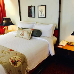 Indra Regent Hotel 4* Люкс с различными типами кроватей фото 3