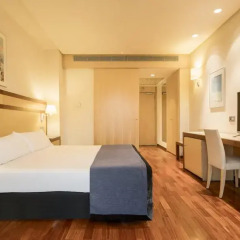Hotel ILUNION Pio XII 4* Стандартный номер с различными типами кроватей фото 8