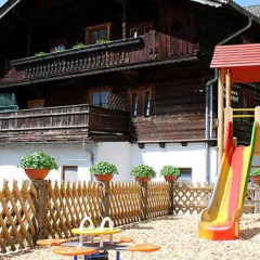 Отель Berggasthof Veitenhof бассейн