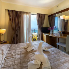 Manousos City Hotel 3* Стандартный номер с различными типами кроватей фото 2