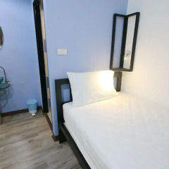 The Pillow Hostel Номер категории Эконом с различными типами кроватей фото 5