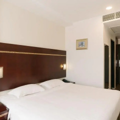 Santa Grand Hotel Bugis 3* Улучшенный номер с различными типами кроватей фото 2