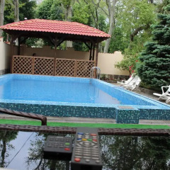 Гостиница Guest house Bristol бассейн фото 2