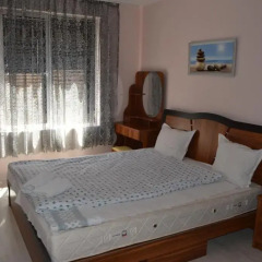 Апартаменты Admiral Plaza Apartments комната для гостей