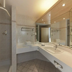 Kim Hotel Dresden 4* Стандартный номер с различными типами кроватей