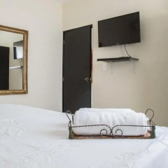 Отель Hostel Whyz 4 You Мексика, Канкун - отзывы, цены и фото номеров - забронировать отель Hostel Whyz 4 You онлайн удобства в номере