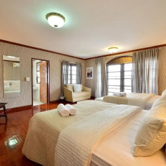 Отель Lost and Found Bed and Breakfast 2* Семейный номер Делюкс с двуспальной кроватью фото 5