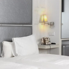 Отель Hostal Adria Santa Ana Мадрид удобства в номере фото 2