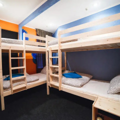 Art Hostel Contrast Кровать в общем номере с двухъярусной кроватью фото 3