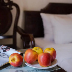 Hanoi 3B Hotel 2* Стандартный семейный номер с двуспальной кроватью фото 5