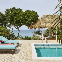 Отель Calabash Bay Four Bedroom Villa Треже-Бич бассейн