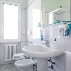 Отель Residence Kimba Римини ванная фото 2