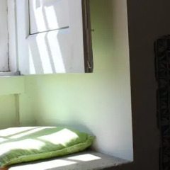 Johnie's Place Lisbon Hostel & Suites Лиссабон комната для гостей фото 5