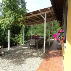 Отель Villaggio Paradiso casa vacanze Монтеварчи фото 4