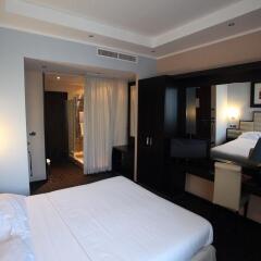 Hotel Silver сейф в номере